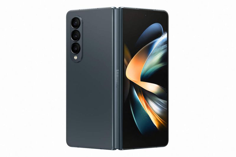 Galaxy-fold-4